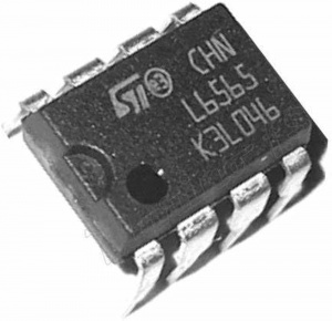 L6565 микросхема ШИМ-контроллера (PWM controller) фото 2