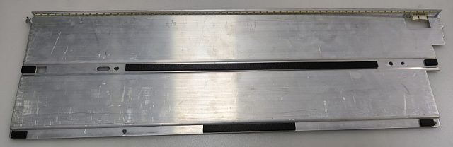 Подсветка на радиаторе 2013TSB40 Toshiba 40L6353RK