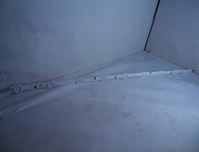 LED подсветка SAMSUNG_2014SVS_85_3228_R_8LED_REV1.1_140508 LM41-00091Z. Б.У